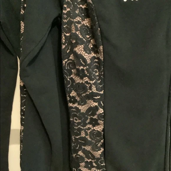 Bebe lace insert hoodie and leggings set - Picture 11 of 16